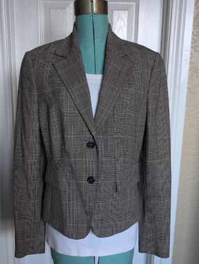 BOGO Classic Plaid Women's Blazer Jacket Brown With Subtle Color Threads